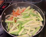 Foto del paso 3 de la receta Pavo, verduras y cuscús