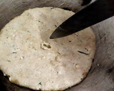 बाजरे की थालीपीठ (Bajre ki Thalipeeth recipe in hindi) रेसिपी चरण 2 फोटो