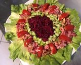 Une image de l'étape 8 de Salade composée (chou rouge,scarole,tomate et concombre).