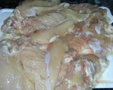 Foto del paso 1 de la receta: Pollo a la pizza con zapallo y papas rellenas y chinchulines