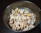 रेस्टोरेंट स्टाइल चिली मशरूम(Restaurant Style chilli Mushroom recipe in hindi) रेसिपी चरण 1 फोटो