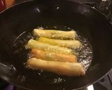 A picture of step 8 of Chicken Spring Rolls.