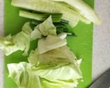 รูปขั้นตอนการทำที่ 3 ของ ซุปเต้าหู้กิมจิไก่เส้นบุก