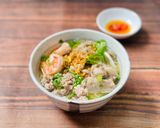Hình bước làm 5 của món Mì Trứng Sườn Tôm Thịt