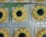 Foto langkah ke 5 dari resep Puding Mika Bunga Matahari.