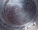 صورة لخطوة 1 من وصفة كيكة المول العجيب بشوكولاته وكراميل