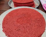 Foto langkah ke 7 dari resep Red Velvet Birthday Cake Simple Anti Gagal.