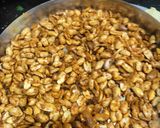A picture of step 8 of Kachhi Dabeli.