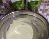 Foto langkah ke 7 dari resep Creamy Matcha with Mango Pudding.