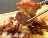 รูปขั้นตอนการทำที่ 7 ของ หมูกรอบ