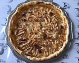 Une image de l'étape 7 de Tarte aux pommes chèvre miel et feta.
