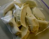 A picture of step 11 of Juicy Gyoza.