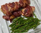 Foto langkah ke 2 dari resep Bacon wrapped chicken tenders.