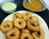 A picture of step 5 of Medu Vada.