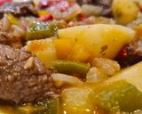 Foto del paso 5 de la receta Ternera guisada con pimientos y cebolla