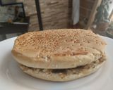 Foto del paso 9 de la receta: Sándwich🍞de pollo🍗desmechado con yogur🥛y queso🥯🧀🧇