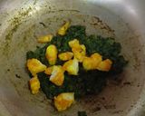 A picture of step 4 of Kochu Pata Chingri.