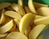 Foto langkah ke 1 dari resep Kentang Goreng Simple.