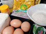 Bolu Ketan Hitam Keju Lumer