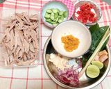 Foto langkah ke 2 dari resep Ikan Tongkol Suwir Manis/ Manis Pedas.