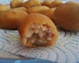 Foto del paso 4 de la receta: Croquetas de jamón con sofrito de cebolla en Mambo