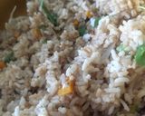 A picture of step 3 of Spicy thai fried rice.