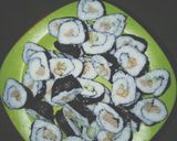 Foto langkah ke 7 dari resep Sushi rolls.