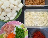 Gambar langkah 1 resipi Lontong goreng.