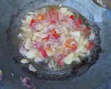 Foto langkah ke 3 dari resep 57. Tongkol Kuah Kecap.