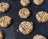 Foto del paso 4 de la receta: Cookies de avena y mantequilla de maní