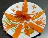 A picture of step 4 of Carrot Salad.