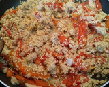 Foto del paso 4 de la receta: Ensalada templada agridulce de pimientos, atún y quinoa