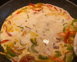 Foto del paso 3 de la receta: Tallarines con gambas al curry verde