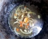 Foto langkah ke 3 dari resep Bening Toge Kembang Tongkeng.