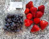 Foto del paso 1 de la receta: Smoothie de arándanos y frutilla 🇺🇾