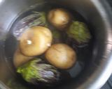 भरली मसाला वांगी-बटाटे भाजी (Bharle Vange Batata Bhaji Recipe In Marathi) रेसिपी स्टेप 1 फोटो 