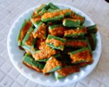 A picture of step 2 of Kathiyawadi super tasty chatpati bharva bhindi sabji.