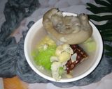 Hình bước làm 3 của món Ăn dặm cho bé: Giò hầm rau củ