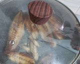 Foto langkah ke 2 dari resep 155 》Oseng Ikan Asap Cabai Ijo Ala Lamongan-Asli Bikin Nagih 😋.