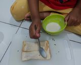 Foto langkah ke 2 dari resep Roti Panggang Gulung Pisang Coklat.
