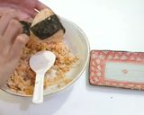 A picture of step 7 of Salmon Onigiri.