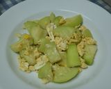 รูปขั้นตอนการทำที่ 4 ของ แตงโมอ่อนผัดไข่ใส่หมู