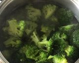 Фото кроку 1 до Запеканка из брокколи сыра и томатов 🥦.