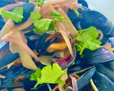 Foto del paso 8 de la receta: Mejillones al vapor con salsa thai. Receta de Gispy Chef