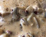 Foto del paso 6 de la receta: Chuletas ahumadas en crema de chile guajillo