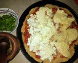 Foto del paso 3 de la receta: 🍕Rapidísima pizza integral a la piedra🍕