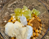 A picture of step 3 of Simple houmous.