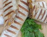 A picture of step 7 of Chicken cheesy Wraps.