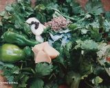 A picture of step 1 of Harri chutney.
