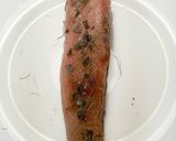 Foto del paso 1 de la receta Solomillo de bonito, con hebras de hinojo y escamas de sal negra ahumada